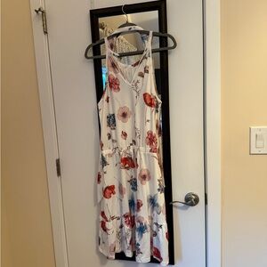 Chic Floral Midi Dress - White and Red